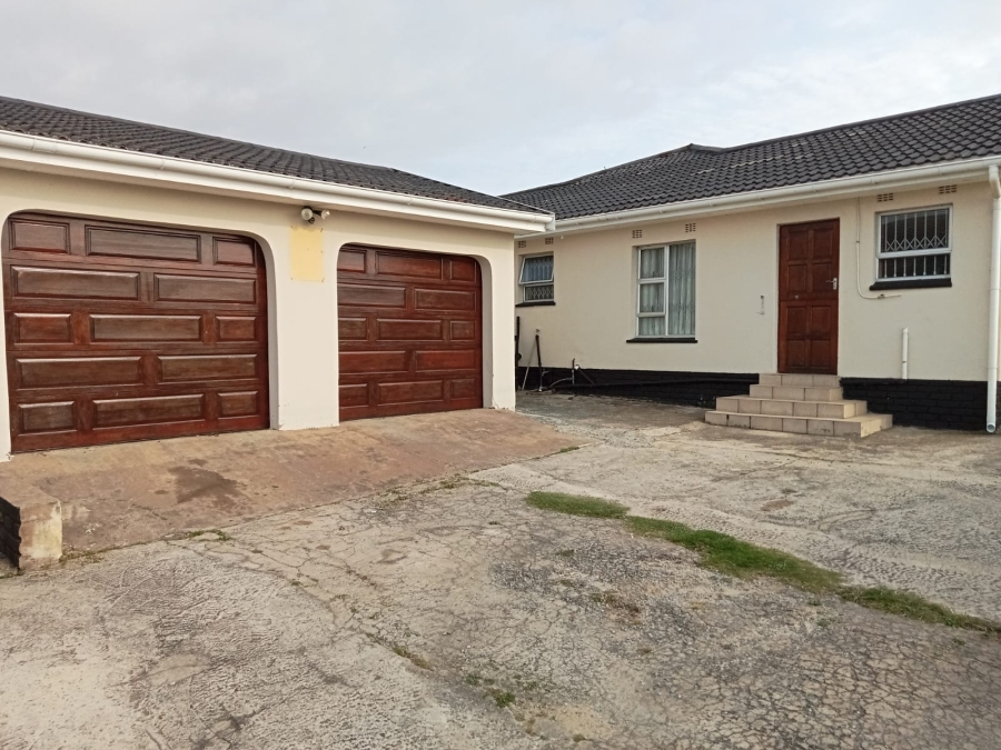3 Bedroom Property for Sale in Sunnyridge Ext 3 Eastern Cape